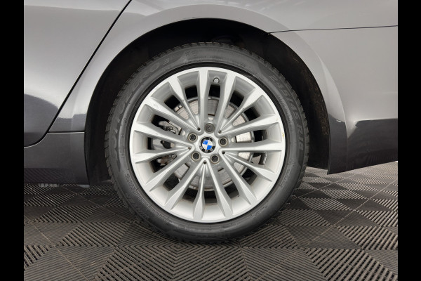 BMW 5 Serie 530e iPerformance eDrive Edition (Plug-In) (INCL-BTW) Aut. *LEATHER | FULL-LED | SOFTCLOSE | TOPVIEW | MEMORY-PACK | DIGI-COCKPIT | NAVI-FULLMAP | HEATED-COMFORTSEATS | HEAD-UP | PRIVACY-GLASS | ECC | PDC | 18''ALU*
