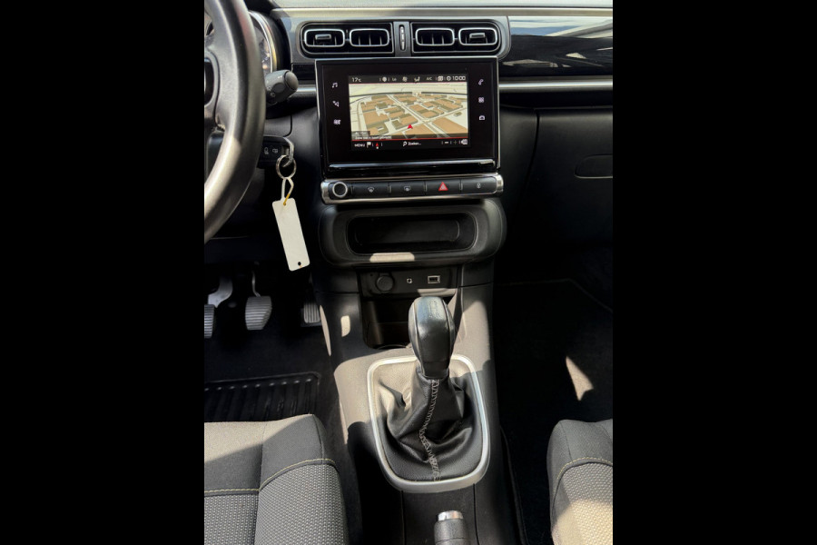 Citroën C3 1.2 PureTech S&S Shine Navigatie / Apple CarPlay I Airco I Sport velgen I LED I PDC / Camera I Dealer onderhouden