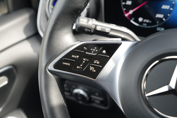 Mercedes-Benz V-Klasse 300d 4-MATIC Extra Lang Avantgarde DC 237pk - 360 Cam - Multibeam - Burmester - Elektrische schuifdeuren - Rijklaar