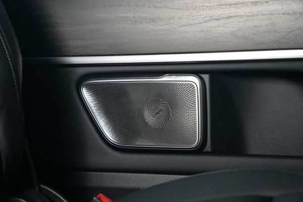 Mercedes-Benz V-Klasse 300d 4-MATIC Extra Lang Avantgarde DC 237pk - 360 Cam - Multibeam - Burmester - Elektrische schuifdeuren - Rijklaar