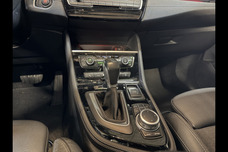 BMW 2 Serie Active Tourer 225xe iPerformance Executive | M-Sport | Panoramadak | Stoelverw.