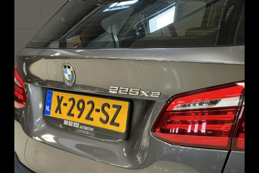 BMW 2 Serie Active Tourer 225xe iPerformance Executive | M-Sport | Panoramadak | Stoelverw.