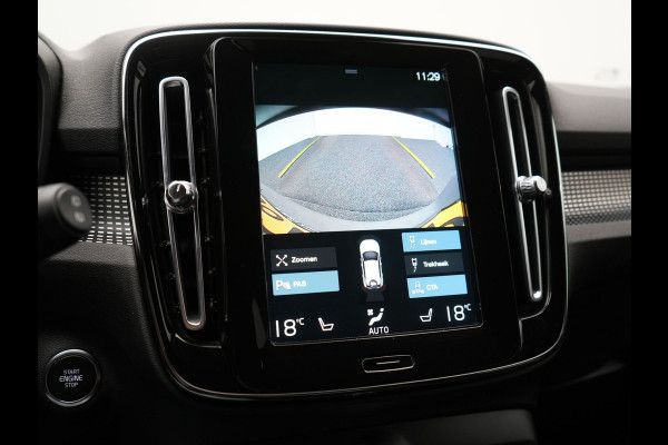 Volvo XC40 T5 Recharge R-Design PHEV 262pk Dealer O.H. | Trekhaak Af Fabriek | Camera | Alcantara Sportstoelen & Stuur Verwarmd | Keyless | Blis | Apple Carplay | Navigatie | DAB | Cruise Control | 19"L.M | Plug In Hybrid |