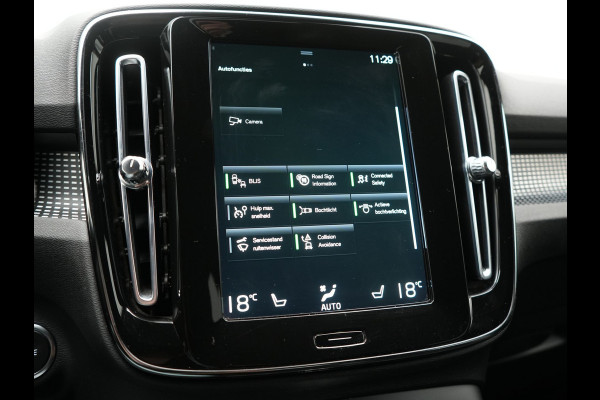 Volvo XC40 T5 Recharge R-Design PHEV 262pk Dealer O.H. | Trekhaak Af Fabriek | Camera | Alcantara Sportstoelen & Stuur Verwarmd | Keyless | Blis | Apple Carplay | Navigatie | DAB | Cruise Control | 19"L.M | Plug In Hybrid |