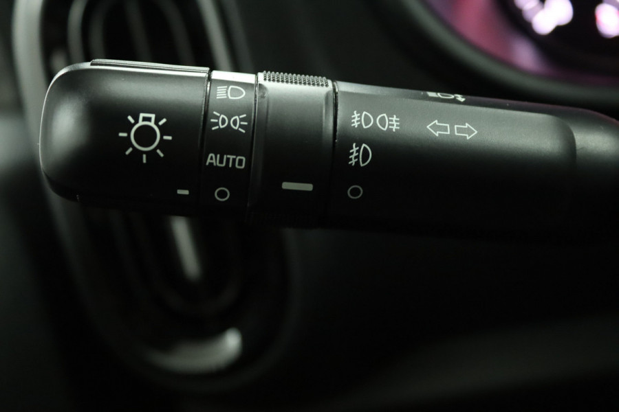 Kia Picanto 1.0 DPi GT-Line - Achteruitrijcamera - Parkeersensoren - Navigatie - Fabrieksgarantie Tot 2028