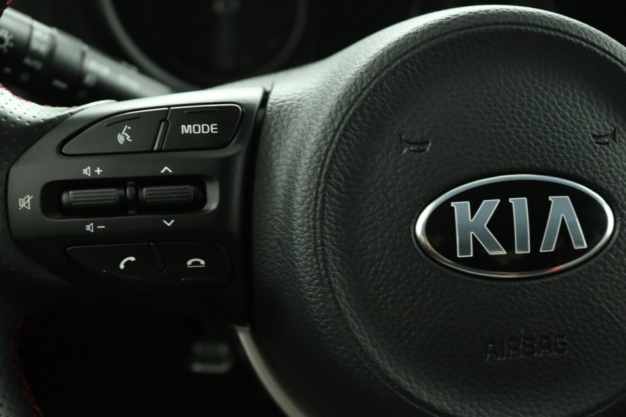 Kia Picanto 1.0 DPi GT-Line - Achteruitrijcamera - Parkeersensoren - Navigatie - Fabrieksgarantie Tot 2028