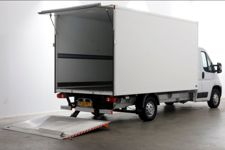 Opel Movano 2.2D 140pk Bakwagen met laadklep 1.060kg laadvermogen 02-2024