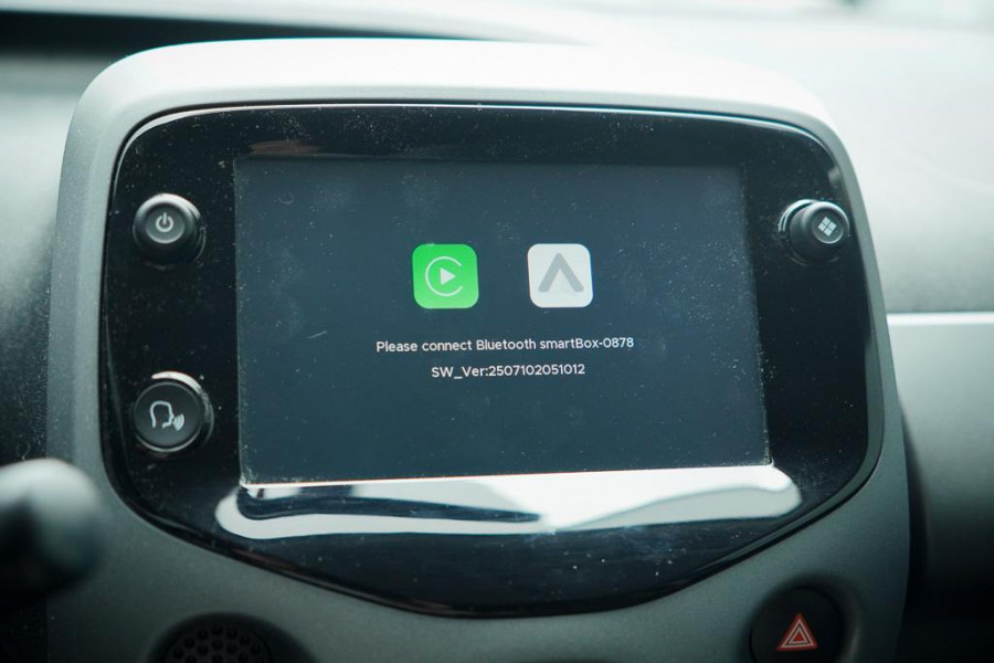 Toyota Aygo 1.0 VVT-i x-first / Carplay / Trekhaak Afn / Dealeronderhouden / 5 Drs