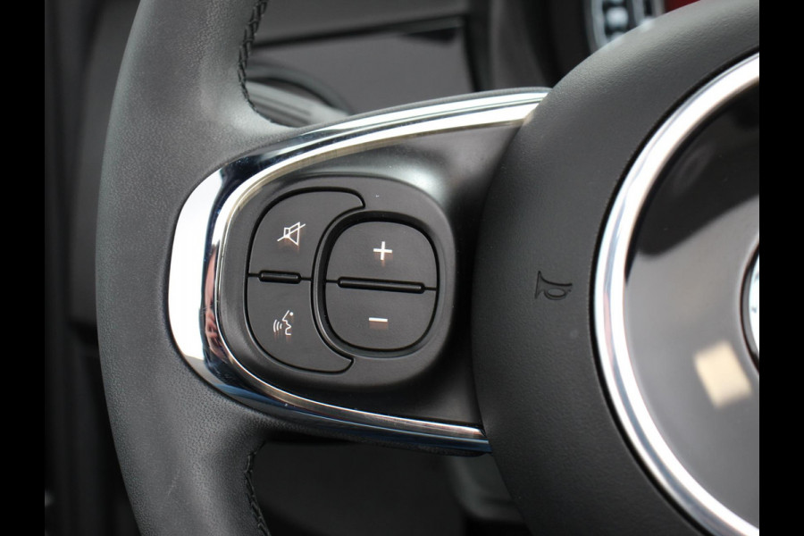 Fiat 500C 1.0 Hybrid Bellavita Navigatie Climate Control Apple Carplay/Android Auto Dab Digitale Cockpit Parkeer sensoren