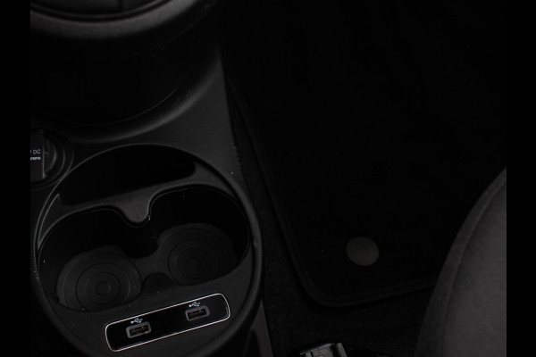 Fiat 500C 1.0 Hybrid Bellavita Navigatie Climate Control Apple Carplay/Android Auto Dab Digitale Cockpit Parkeer sensoren