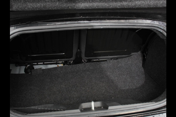 Fiat 500C 1.0 Hybrid Bellavita Navigatie Climate Control Apple Carplay/Android Auto Dab Digitale Cockpit Parkeer sensoren