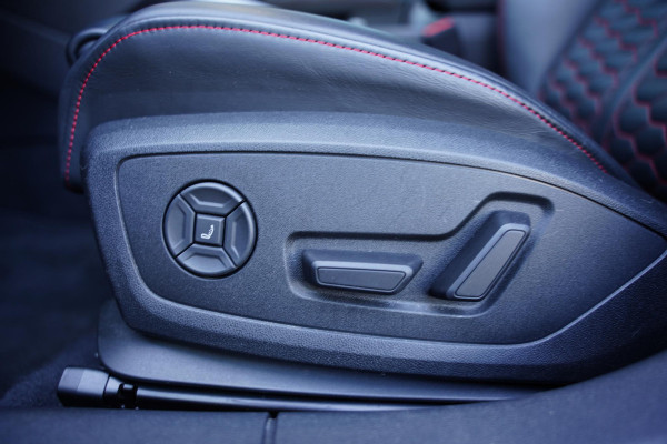 Audi RS 3 SPORTBACK 2.5 TFSI Quattro New Service