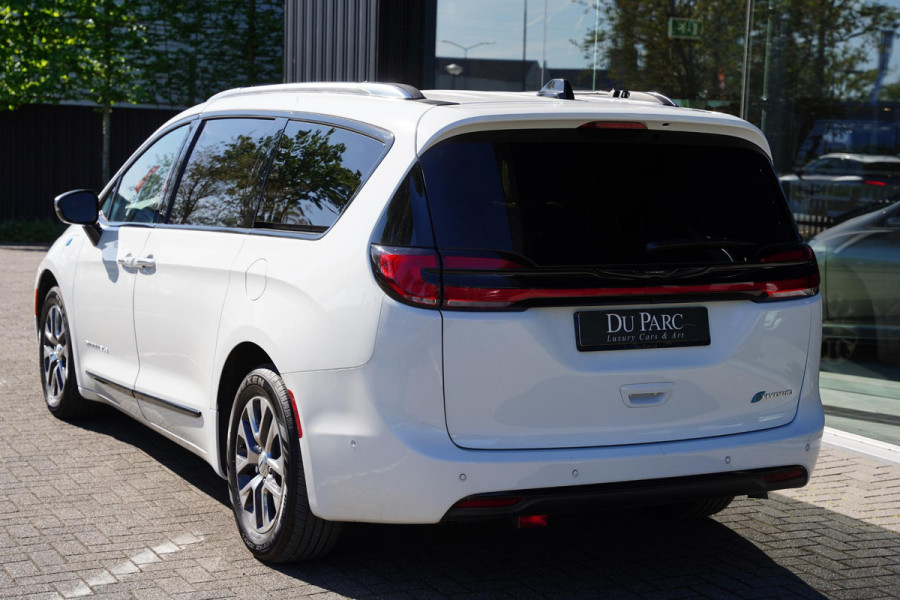Chrysler Pacifica 3.6 V6 Hybrid Nieuwstaat Hybride