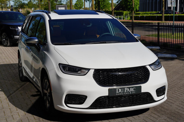 Chrysler Pacifica 3.6 V6 Hybrid Nieuwstaat Hybride