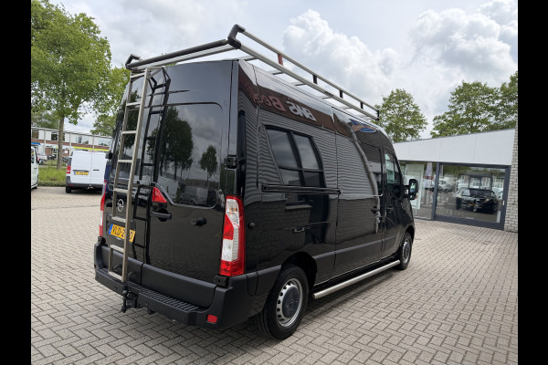 Opel Movano 2.3 Turbo 136pk L2H2 / vaste prijs rijklaar € 20.950 ex btw / lease vanaf € 342 / zwart metallic / airco / cruise / imperial + trap / trekhaak / camera / euro 6