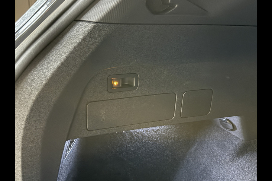 Seat Tarraco 1.5 TSI Style Business Intense | Trekhaak | Camera | Carplay | ACC