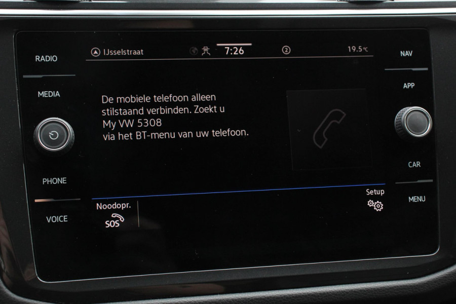 Volkswagen Tiguan 1.5 TSI 150pk Automaat Life Navigatie Apple Carplay/Android Auto Climate Control Digitale Cockpit Adaptive cruise Control Wegklapbare Trekhaak Stoelverwarming