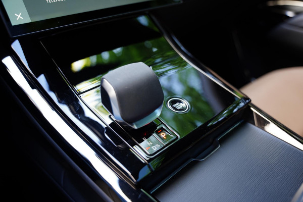 Land Rover Range Rover Sport P 460 E Dynamic / Panoramadak / Meridian