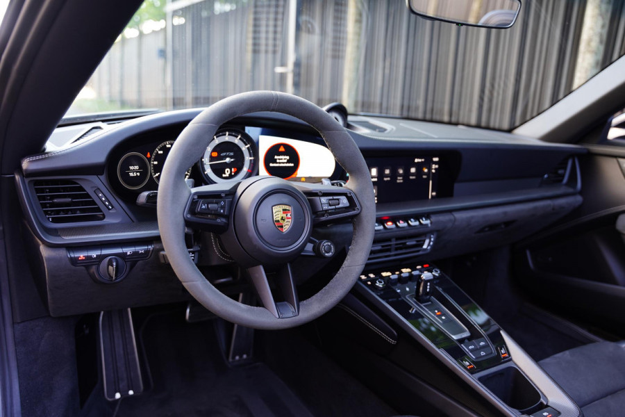 Porsche 911 992 Cabriolet 3.0 Carrera 4 GTS New Service / NL-Auto / Sport Design / Lifting / Sportuitlaat