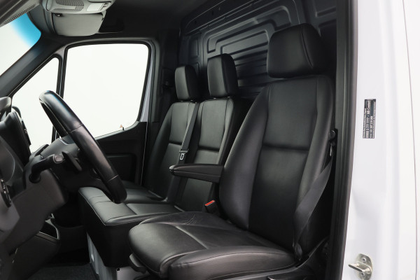 Mercedes-Benz Sprinter 314 CDI Automaat L1H1 3-Zits, Leer, Camera, Apple Carplay, Trekhaak, PDC