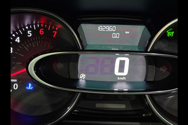 Renault Clio Estate 0.9 TCe Zen Navi, Trekhaak, Media