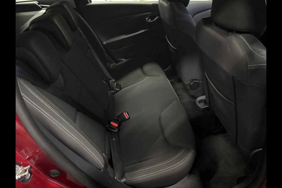 Renault Clio Estate 0.9 TCe Zen Navi, Trekhaak, Media