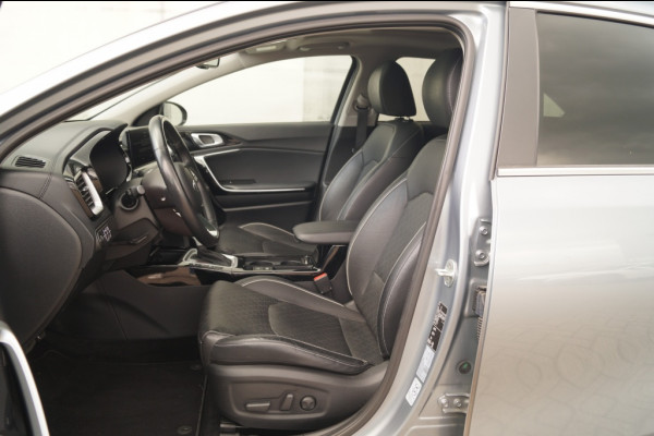 Kia Ceed 1.5 T-GDi 160pk Automaat ExecutiveLine -PANO-LEER-