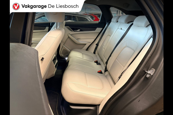 Jaguar F-Pace 2.0 P400e PHEV S / dealer onderhouden / leder / led / camera/ trekhaak / camera