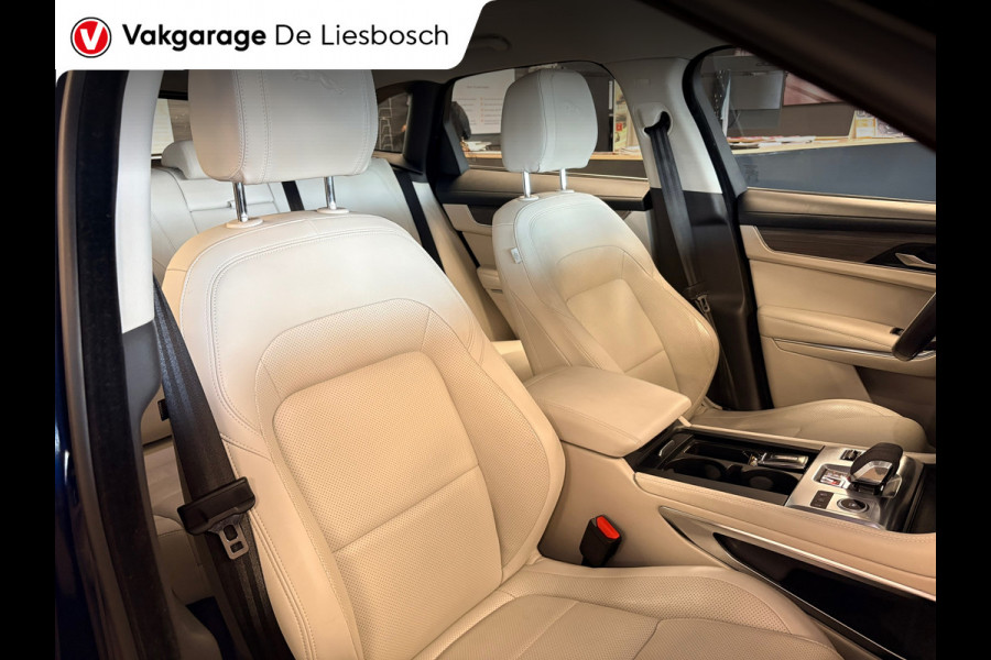 Jaguar F-Pace 2.0 P400e PHEV S / dealer onderhouden / leder / led / camera/ trekhaak / camera
