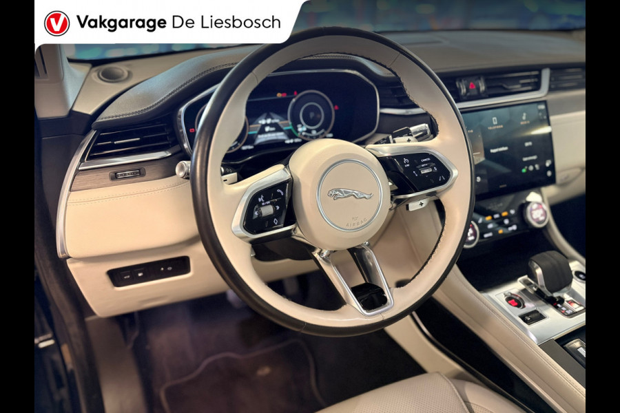 Jaguar F-Pace 2.0 P400e PHEV S / dealer onderhouden / leder / led / camera/ trekhaak / camera
