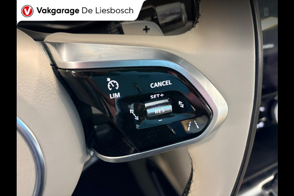 Jaguar F-Pace 2.0 P400e PHEV S / dealer onderhouden / leder / led / camera/ trekhaak / camera
