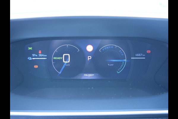 Peugeot e-2008 EV GT Avantage 54 kWh SOH 98% | TOT 8 JAAR GARANTIE | WARMTEPOMP | MASSAGESTOEL | STOELVERWARMING | 4.656 KM