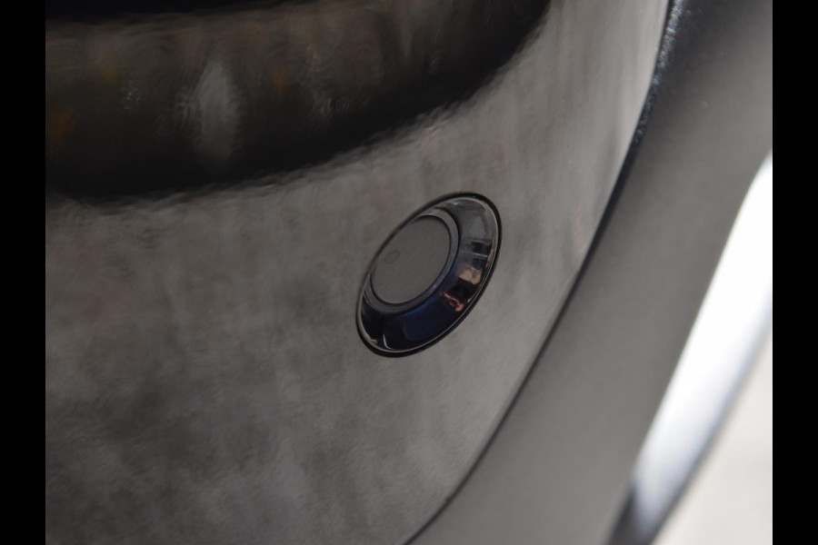 Peugeot e-2008 EV GT Avantage 54 kWh SOH 98% | TOT 8 JAAR GARANTIE | WARMTEPOMP | MASSAGESTOEL | STOELVERWARMING | 4.656 KM