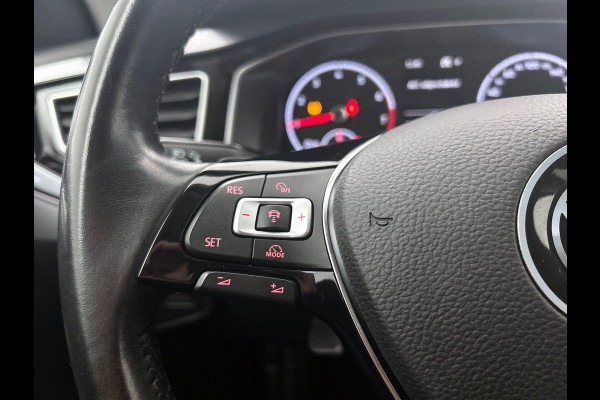 Volkswagen Polo 1.0 TSI DSG Highline AD-CRUISE | CLIMA | NAVI-CARPLAY | LED