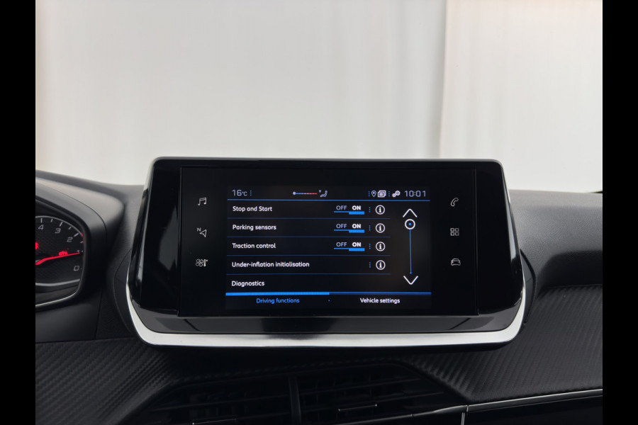 Peugeot 208 1.2 PureTech Blue Lease Active (Face-lift) (INCL-BTW) *FULL-LED | NAVI-FULLMAP | CARPLAY | PRIVACY-GLASS | DAB | ECC | PDC | CRUISE | TOWBAR | 16''ALU*