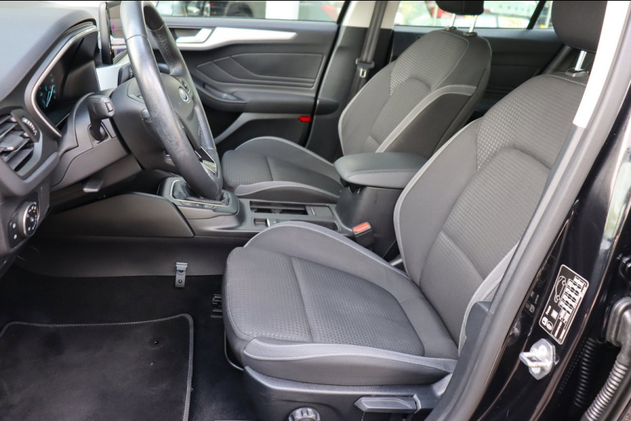 Ford Focus 1.0 EB 92kw Trend Edition Business org.NL Parkeersensoren Carplay