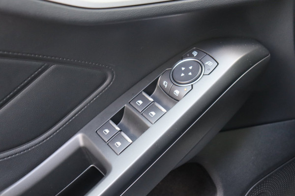 Ford Focus 1.0 EB 92kw Trend Edition Business org.NL Parkeersensoren Carplay