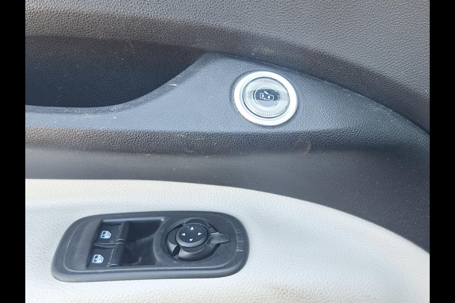 Fiat 500E C La Prima 42 kWh | SOH: 94,1% | Climate | Camera | Adaptive CC | Blindspot |