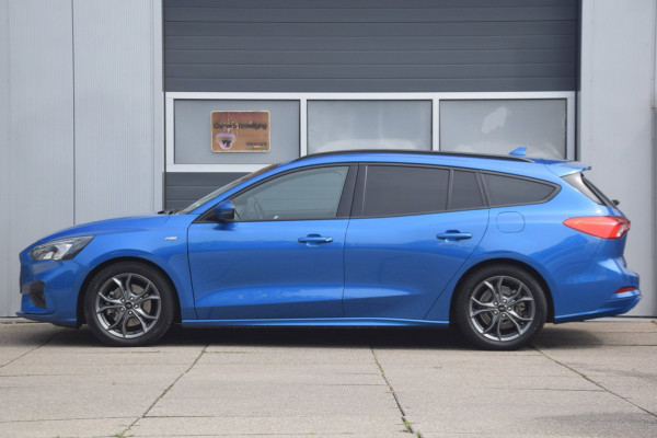 Ford FOCUS Wagon 1.0 EcoBoost ST Line Business TREKHAAK/CAMERA/KEYLESS/STOELVERWARMING