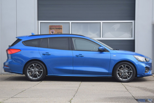 Ford FOCUS Wagon 1.0 EcoBoost ST Line Business TREKHAAK/CAMERA/KEYLESS/STOELVERWARMING
