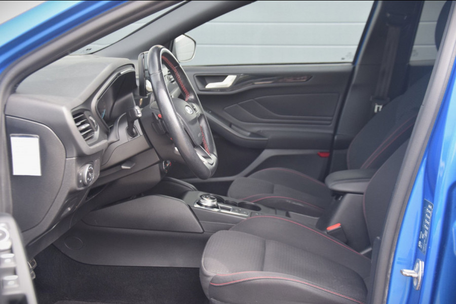 Ford FOCUS Wagon 1.0 EcoBoost ST Line Business TREKHAAK/CAMERA/KEYLESS/STOELVERWARMING