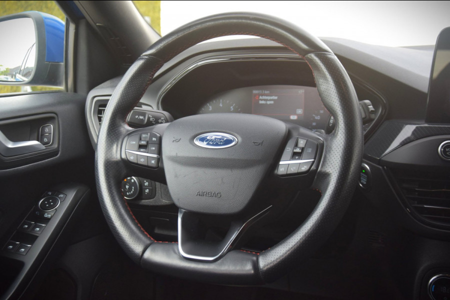 Ford FOCUS Wagon 1.0 EcoBoost ST Line Business TREKHAAK/CAMERA/KEYLESS/STOELVERWARMING