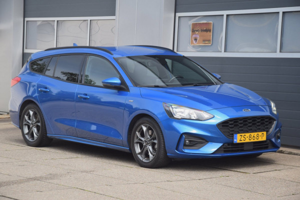Ford FOCUS Wagon 1.0 EcoBoost ST Line Business TREKHAAK/CAMERA/KEYLESS/STOELVERWARMING