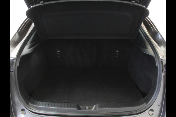 Mazda CX-30 2.0 e-SkyActiv-X M Hybrid Luxury CLIMATE | SCHDAK | LMV18 | CARPLAY | MEMSEATS | STOEL/STUURVERW | HEAD-UP | LEER | AFNBTRHAAK |