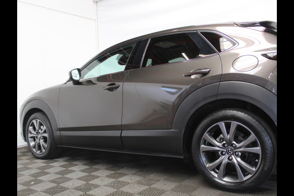 Mazda CX-30 2.0 e-SkyActiv-X M Hybrid Luxury CLIMATE | SCHDAK | LMV18 | CARPLAY | MEMSEATS | STOEL/STUURVERW | HEAD-UP | LEER | AFNBTRHAAK |