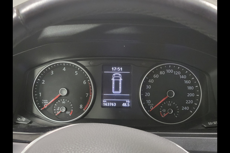 Volkswagen Transporter 2.0TSI 150pk L2/H1 Trekhaak Euro 6!
