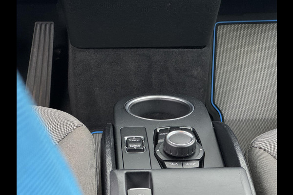 BMW i3 Basis 120Ah 42 kWh PARKEERSENSOREN | STOELVERWARMING| SOH 93%
