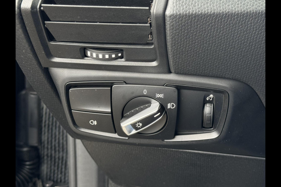 BMW i3 Basis 120Ah 42 kWh PARKEERSENSOREN | STOELVERWARMING| SOH 93%