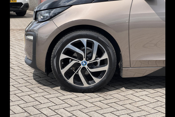 BMW i3 Basis 120Ah 42 kWh PARKEERSENSOREN | STOELVERWARMING| SOH 93%