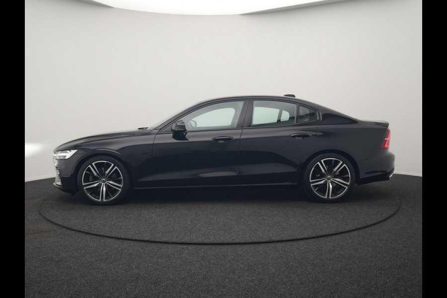 Volvo S60 T4 R-Design 191pk | Lederen Sportstoelen Memory | Camera | 19"L.M. | Apple Carplay | Virtual Cockpit | Navigatie | DAB | Cruise Control |